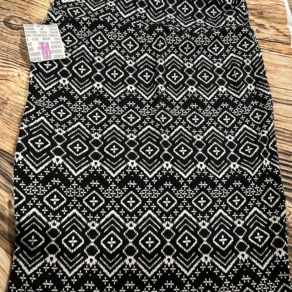 Black and White Geometric Pencil Skirt